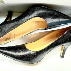 Karen Scott Clancy Pumps, Black